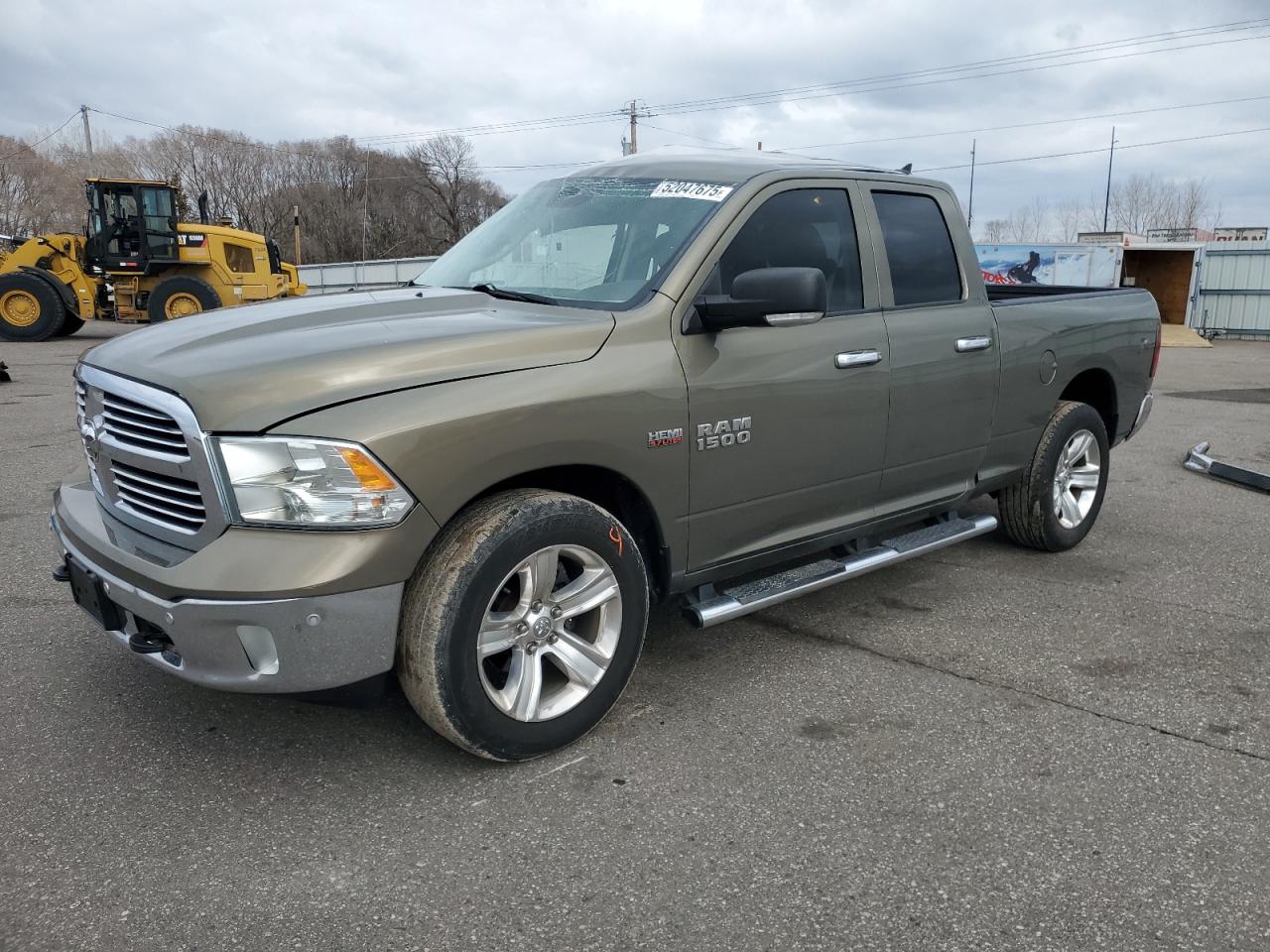 2014 Ram 1500 Slt للبيع في Ham Lake، MN - Side