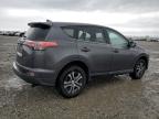 2018 Toyota Rav4 Le продається в Earlington, KY - Hail