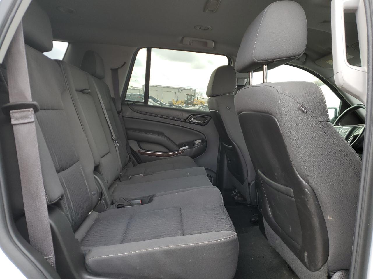 2015 GMC Yukon Sle VIN: 1GKS2AKC9FR513689 Lot: 53387265