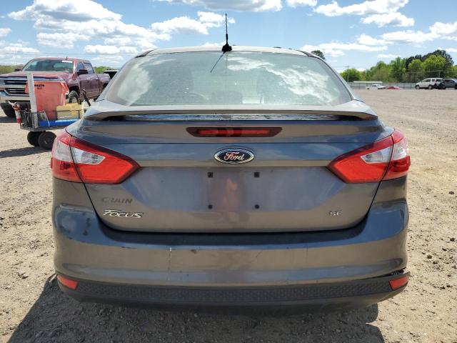 Sedans FORD FOCUS 2012 Gray