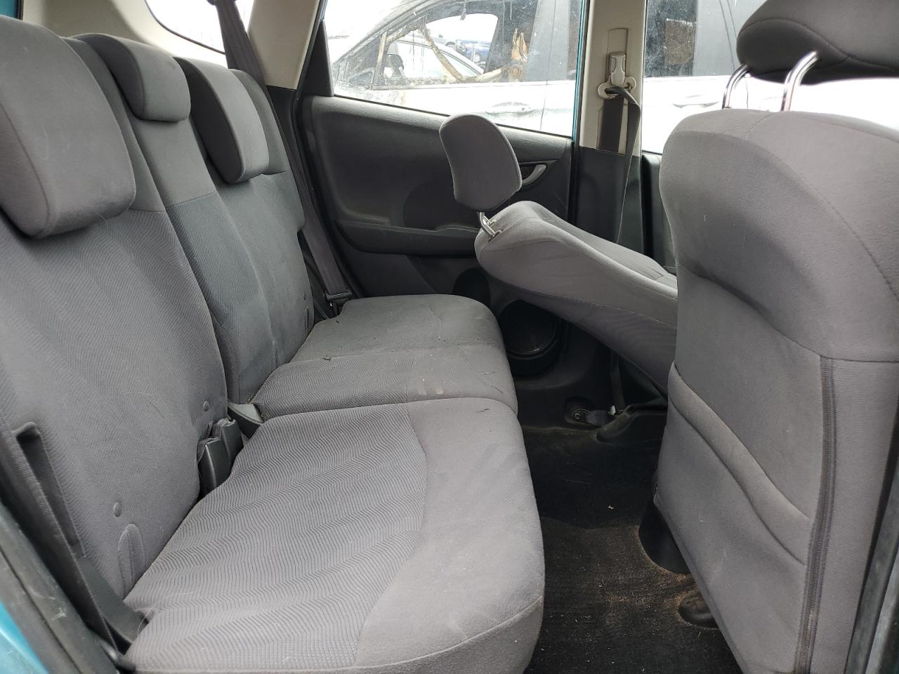 2013 Honda Fit VIN: JHMGE8H32DC017527 Lot: 53191965