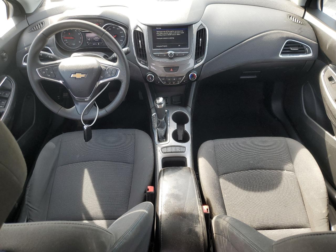 2019 Chevrolet Cruze Lt VIN: 1G1BE5SMXK7136517 Lot: 54151065