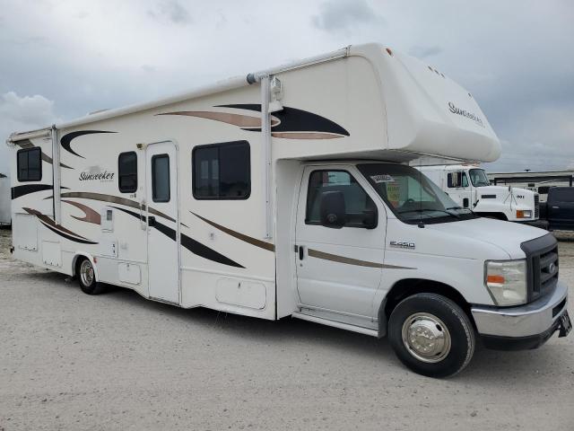2011 Ford Econoline E450 Super Duty Cutaway Van