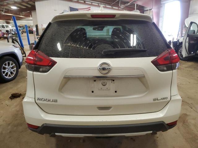  NISSAN ROGUE 2017 Белы