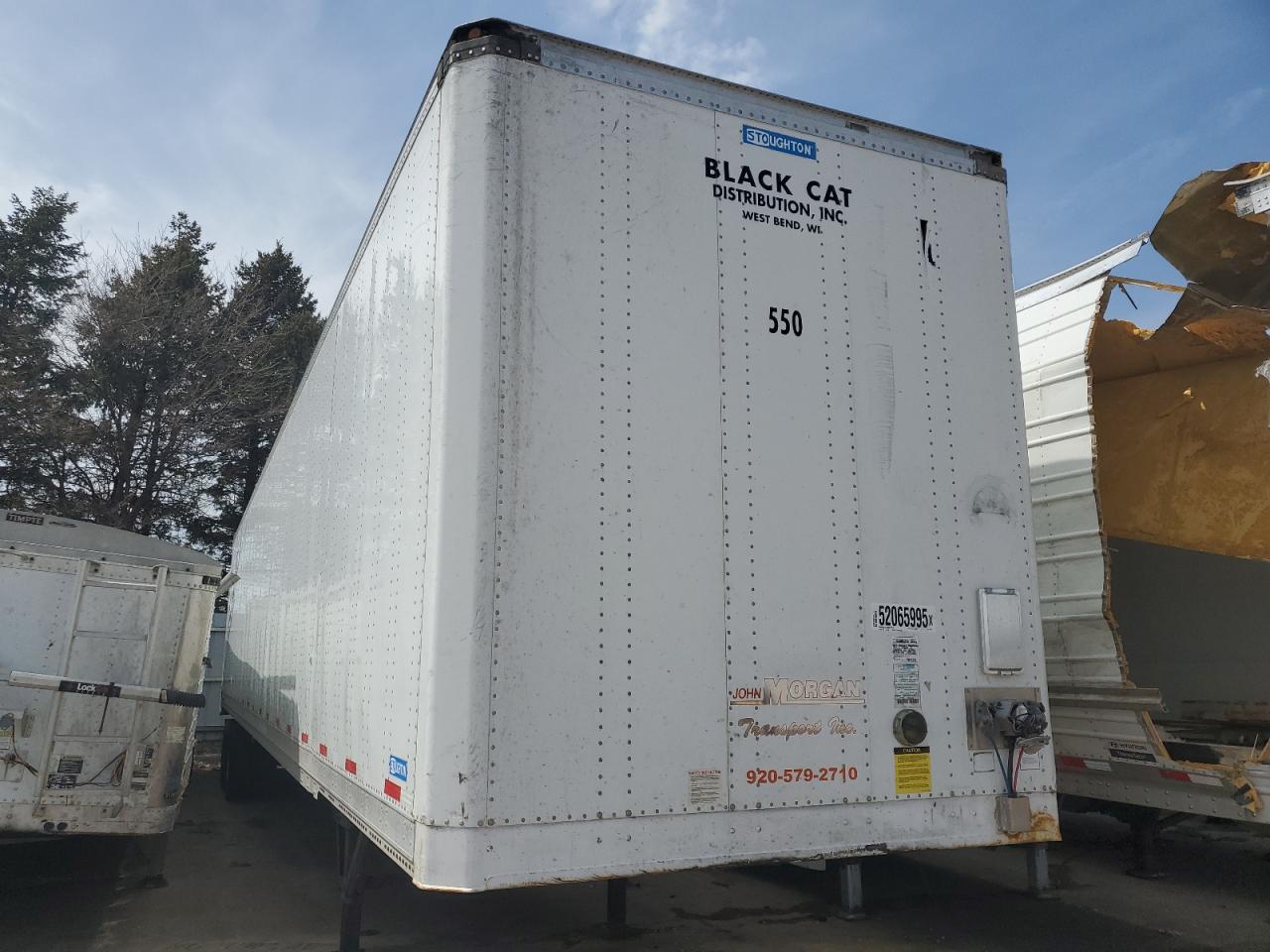 Eldridge, IA에서 판매 중인 2015 Stoughton Avxw-535T-S-C-Ar Dry Van Trailer - Minor Dent/Scratches