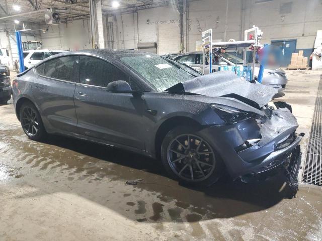  TESLA MODEL 3 2022 Серый