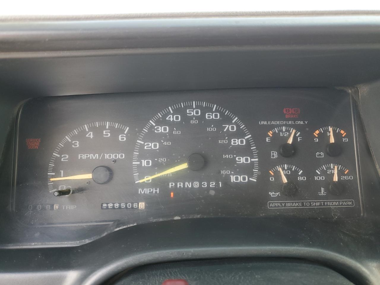 1997 Chevrolet Gmt-400 K2500 VIN: 1GCGK29J0VE155562 Lot: 52716745