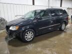 2015 Chrysler Town & Country Touring იყიდება West Mifflin-ში, PA - Front End