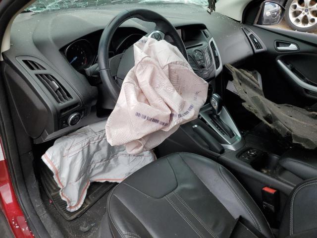 FORD FOCUS 2014 Красный