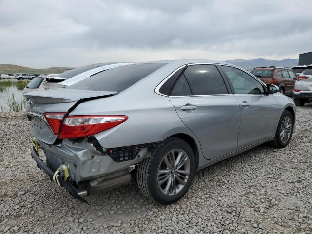 Sedans TOYOTA CAMRY 2016 Silver