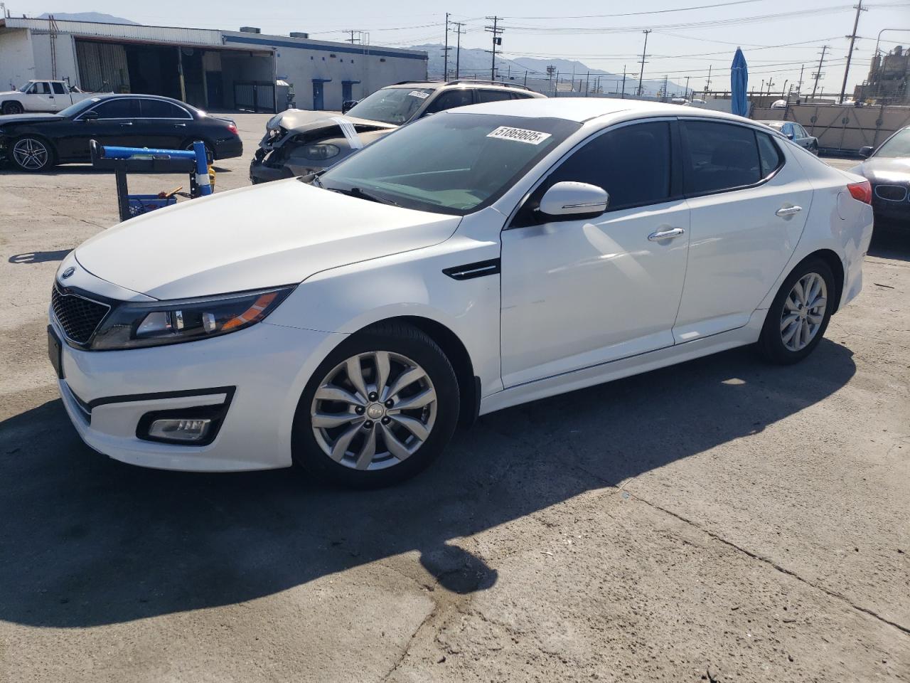 2015 Kia Optima Ex იყიდება Sun Valley-ში, CA - Minor Dent/Scratches