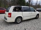 2010 Chrysler Town & Country Touring იყიდება Northfield-ში, OH - Burn
