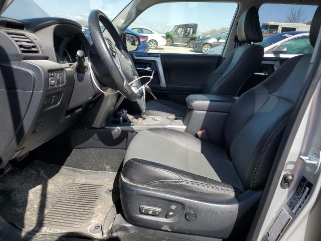 TOYOTA 4RUNNER 2018 Серебристый