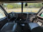 2001 International 9200 9200I на продаже в Riverview, FL - Minor Dent/Scratches