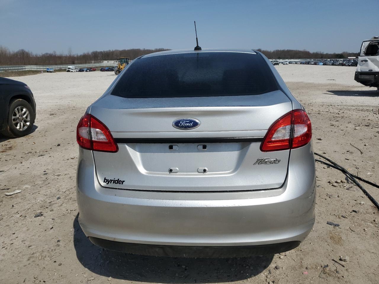 2013 Ford Fiesta S VIN: 3FADP4AJ1DM184899 Lot: 53480855