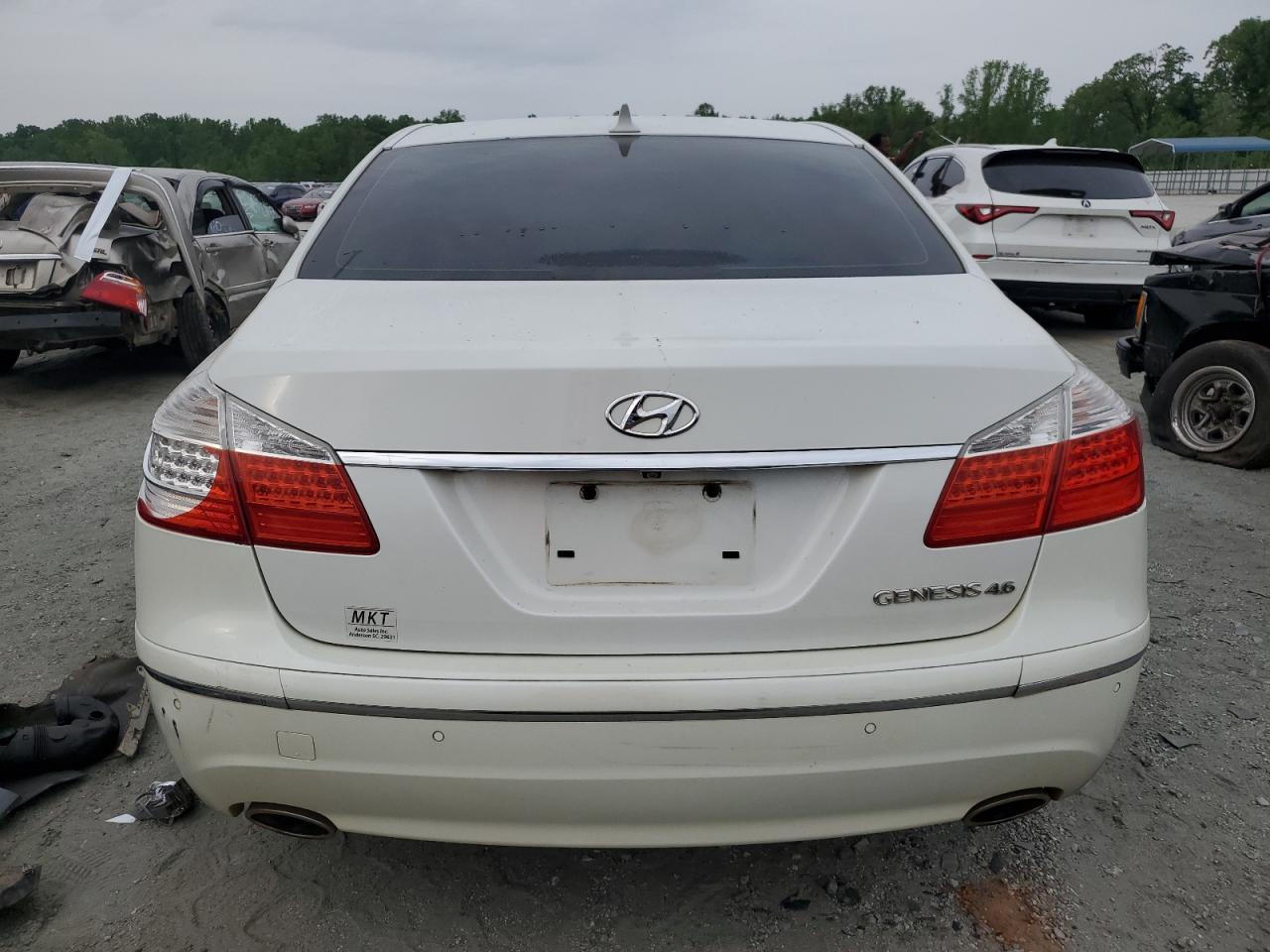 2009 Hyundai Genesis 4.6L VIN: KMHGC46F99U059963 Lot: 53963575