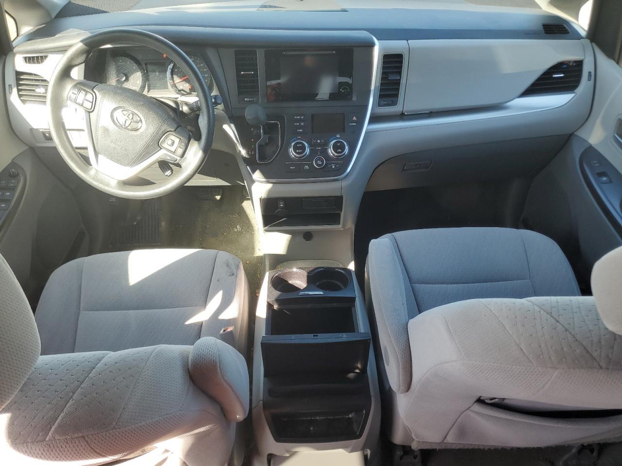 5tdkk3dc9fs637239 5TDKK3DC9FS637239 2015 Toyota Sienna Le