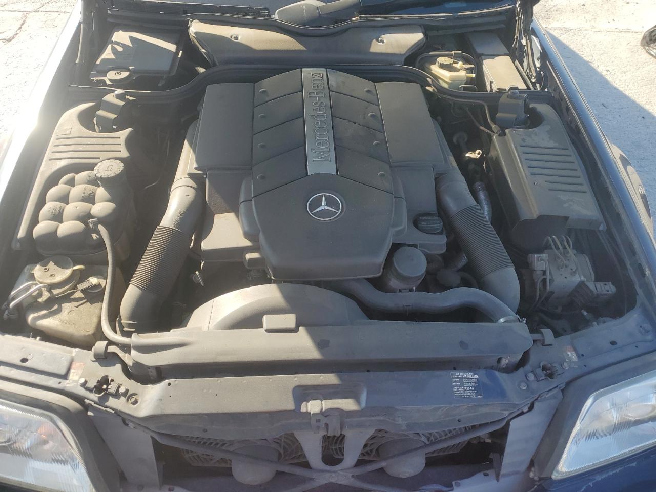2000 Mercedes-Benz Sl 500 VIN: WDBFA68F1YF195276 Lot: 53741015