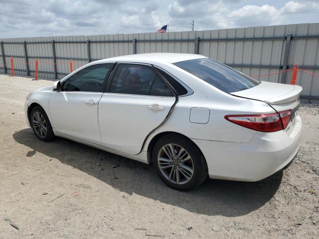  TOYOTA CAMRY 2016 Biały