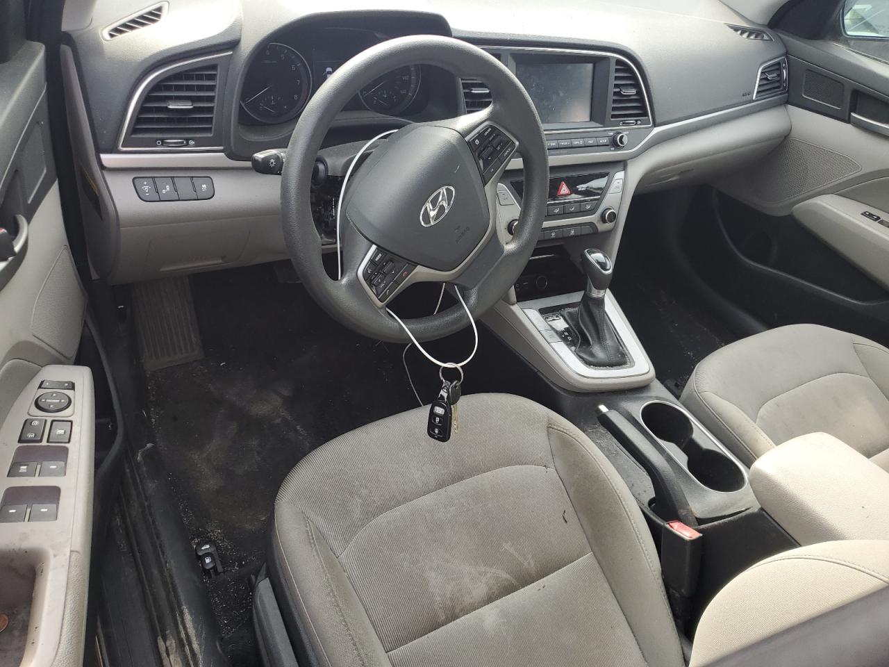 5NPD84LF8JH318423 2018 Hyundai Elantra Sel