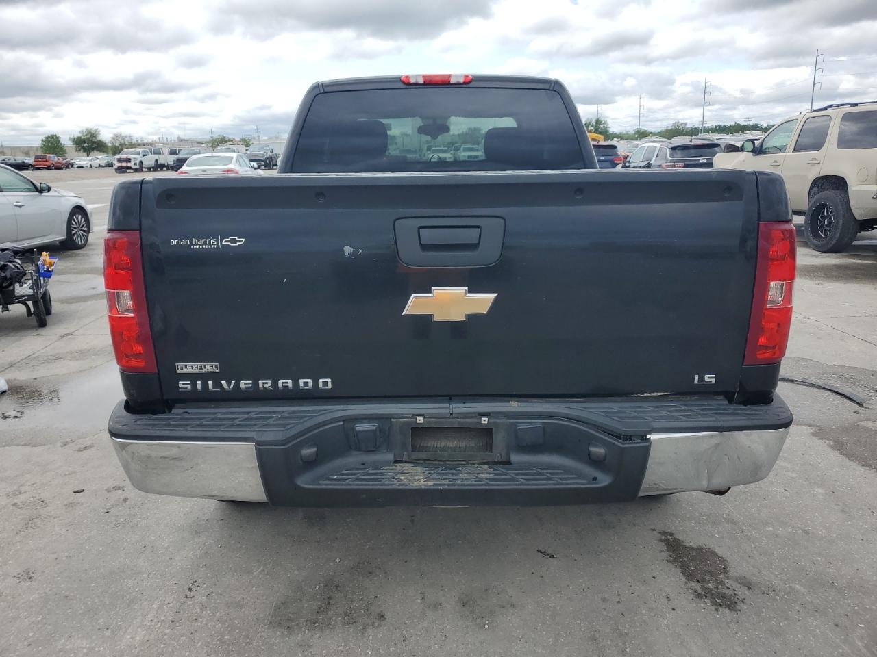 2011 Chevrolet Silverado C1500 Ls VIN: 1GCRCREA4BZ382133 Lot: 60071275