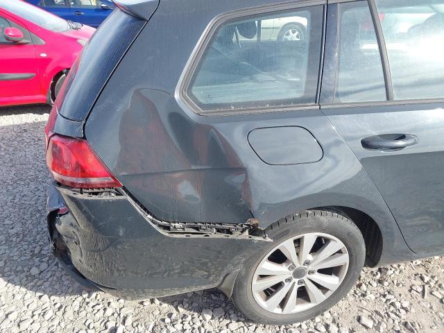 2013 VOLKSWAGEN GOLF SE BL