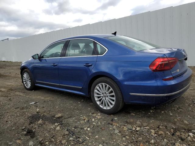  VOLKSWAGEN PASSAT 2017 Синий