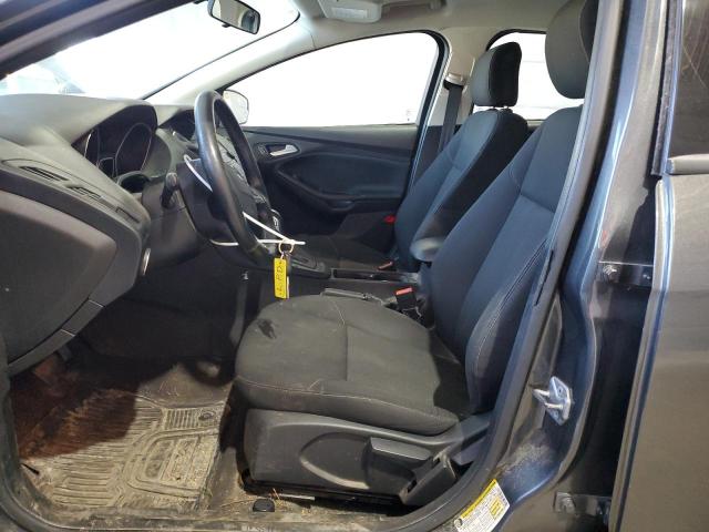 Sedans FORD FOCUS 2016 Szary