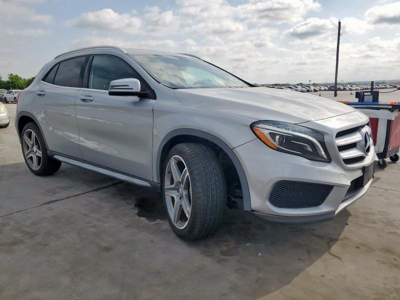  MERCEDES-BENZ GLA-CLASS 2015 Silver