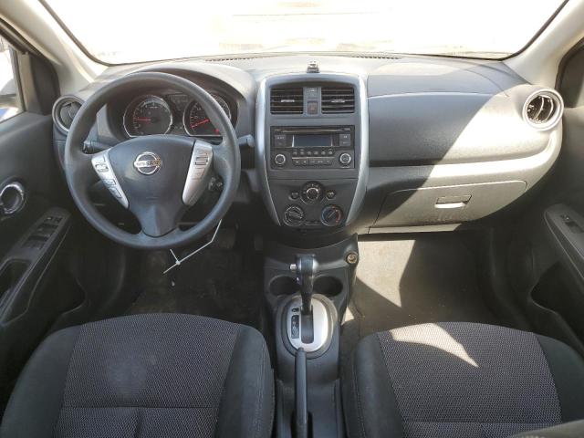  NISSAN VERSA 2018 Silver