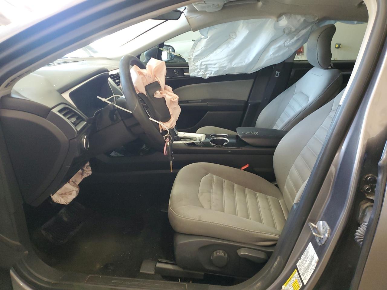 2013 Ford Fusion S VIN: 3FA6P0G7XDR262516 Lot: 54753935