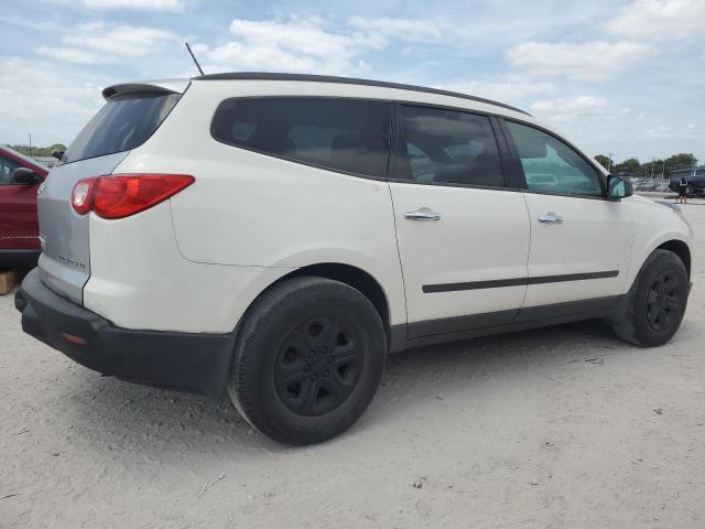 Parquets CHEVROLET TRAVERSE 2012 White
