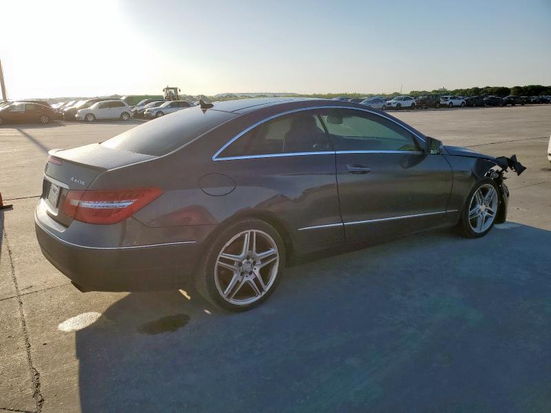 Купе MERCEDES-BENZ E-CLASS 2013 Сірий