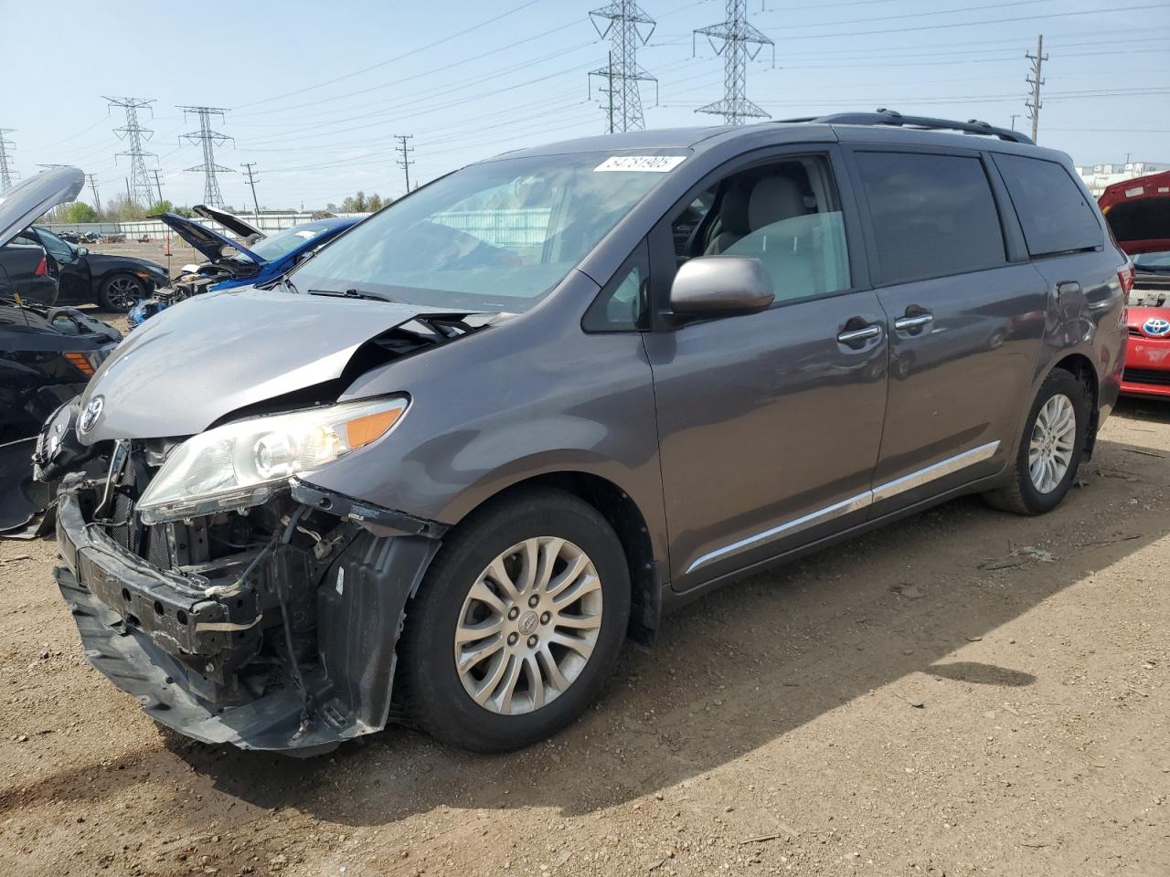 Elgin, IL에서 판매 중인 2017 Toyota Sienna Xle - Front End