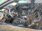 2010 Toyota Sienna Ce na sprzedaż w New Britain, CT - Burn
