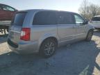 2016 Chrysler Town & Country S zu verkaufen in Cahokia Heights, IL - Front End