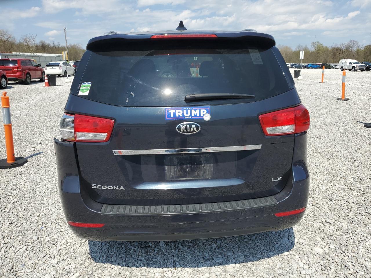2017 Kia Sedona Lx VIN: KNDMB5C17H6240345 Lot: 54505275