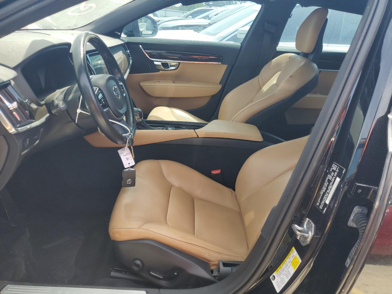 2018 Volvo S90 T5 Momentum VIN: LVY982AK3JP034995 Lot: 51931515