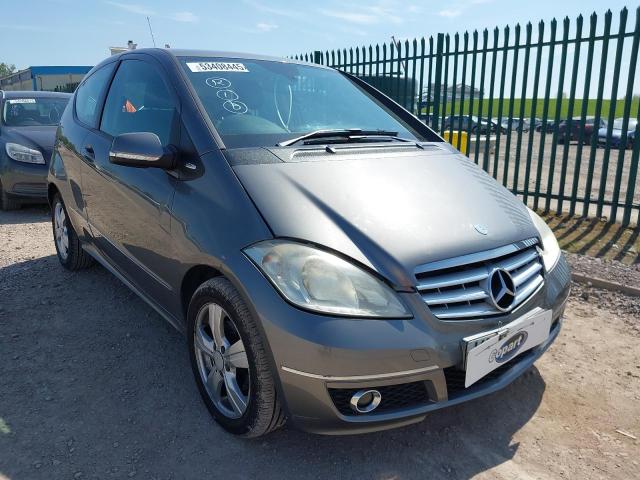 2009 MERCEDES BENZ A180 CDI A