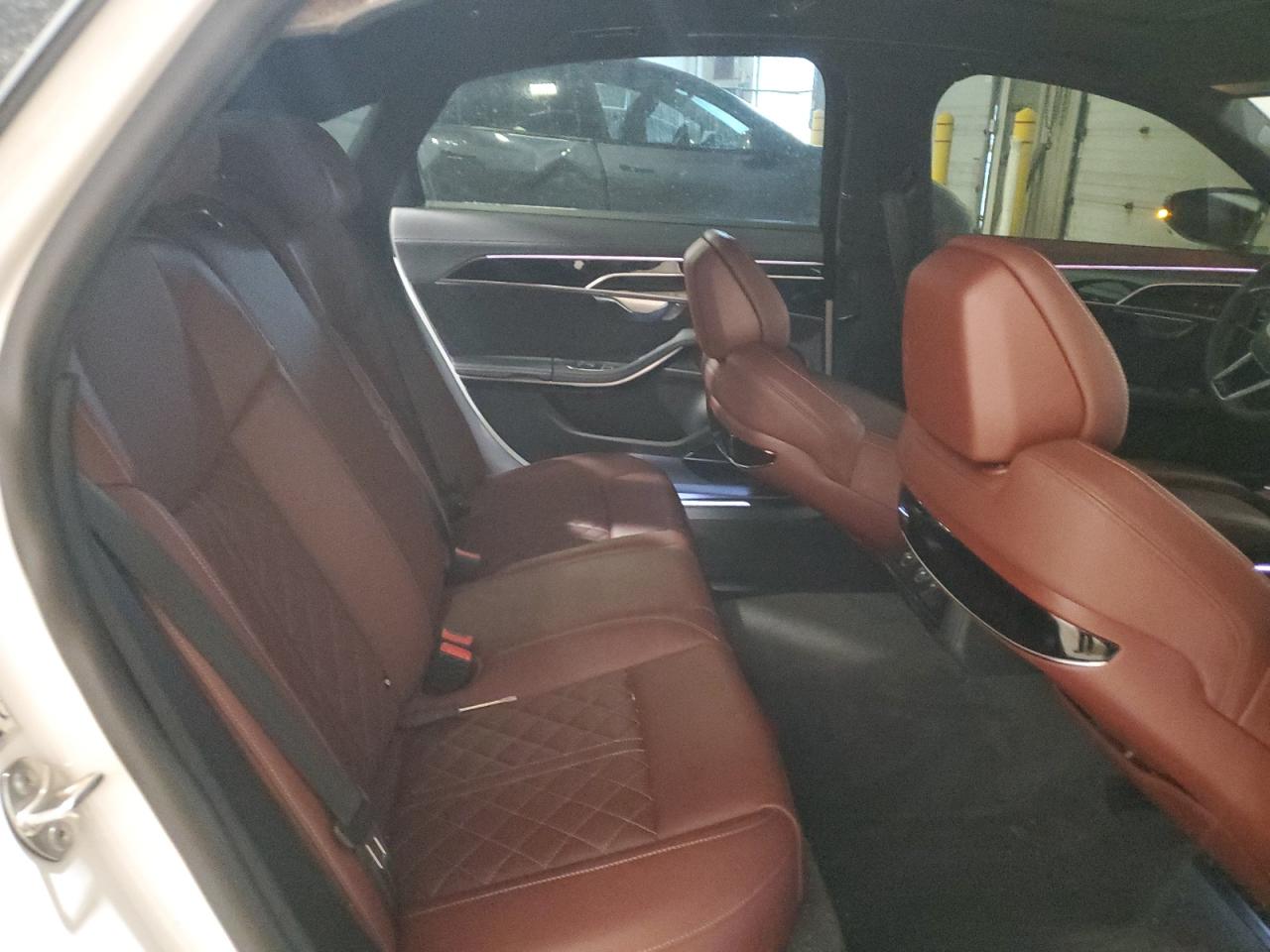 2023 Audi S8 VIN: WAULSAF87PN008715 Lot: 52538485