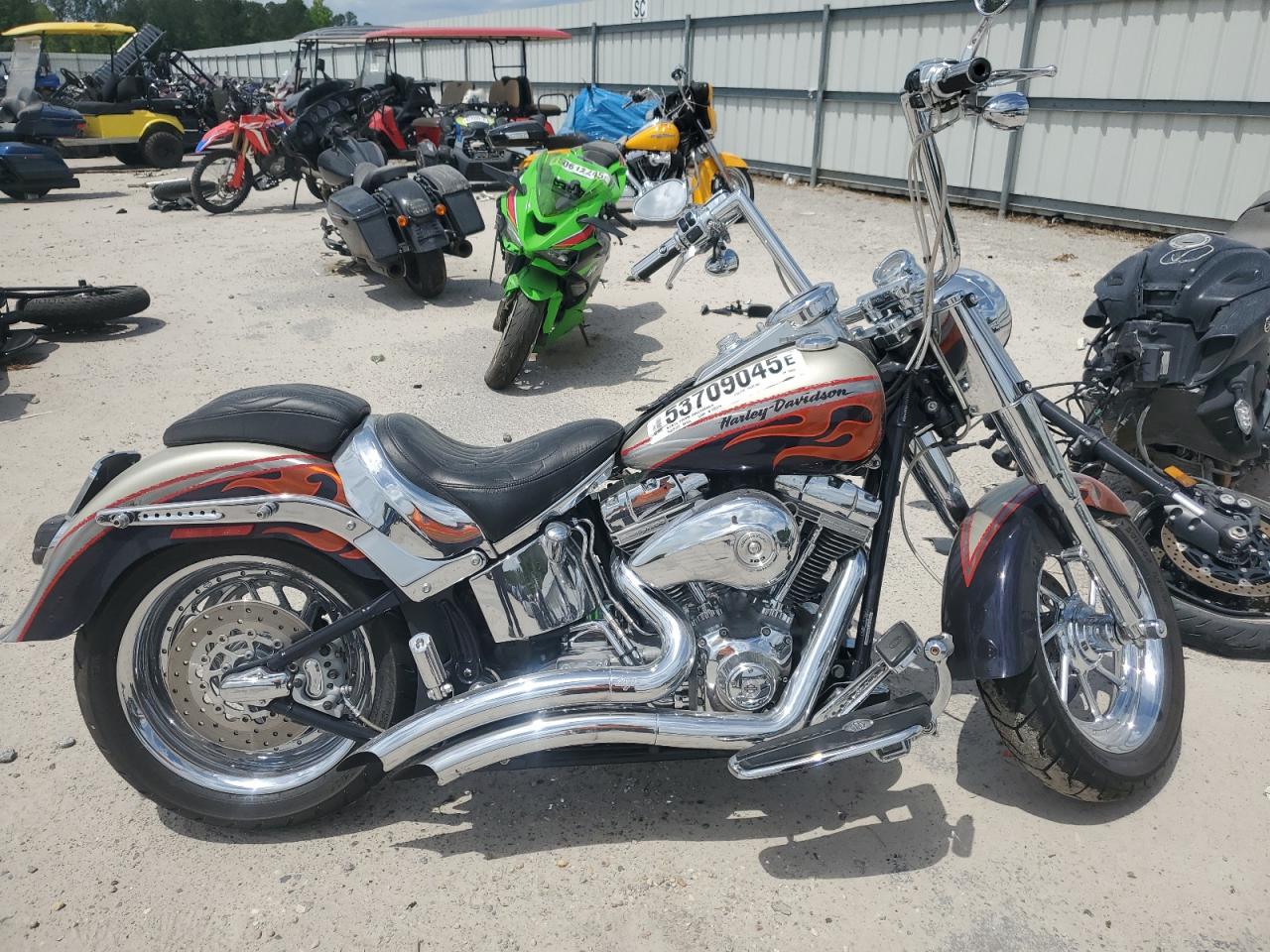Harleyville, SC에서 판매 중인 2006 Harley-Davidson Flstfse  - Front End