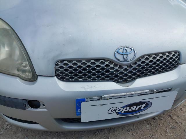 2003 TOYOTA YARIS T3