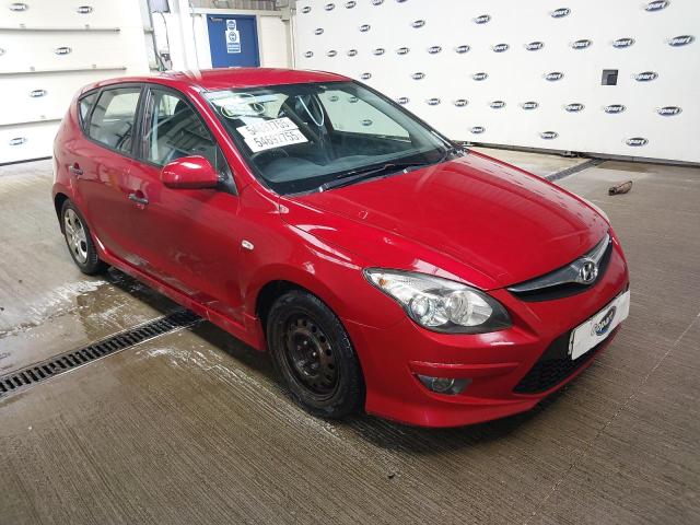 2011 HYUNDAI I30 CLASSI