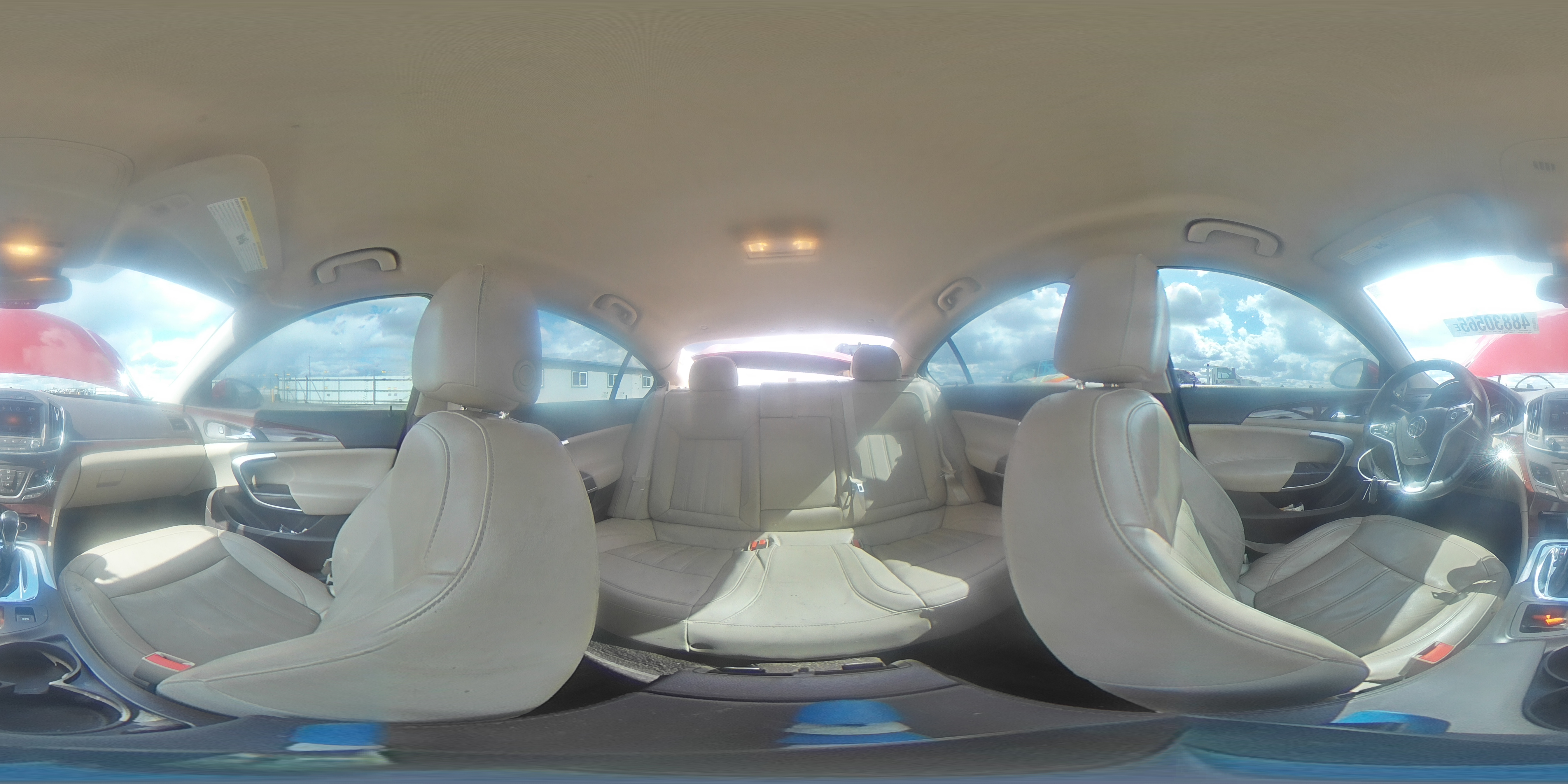 2014 Buick Regal - Image 13