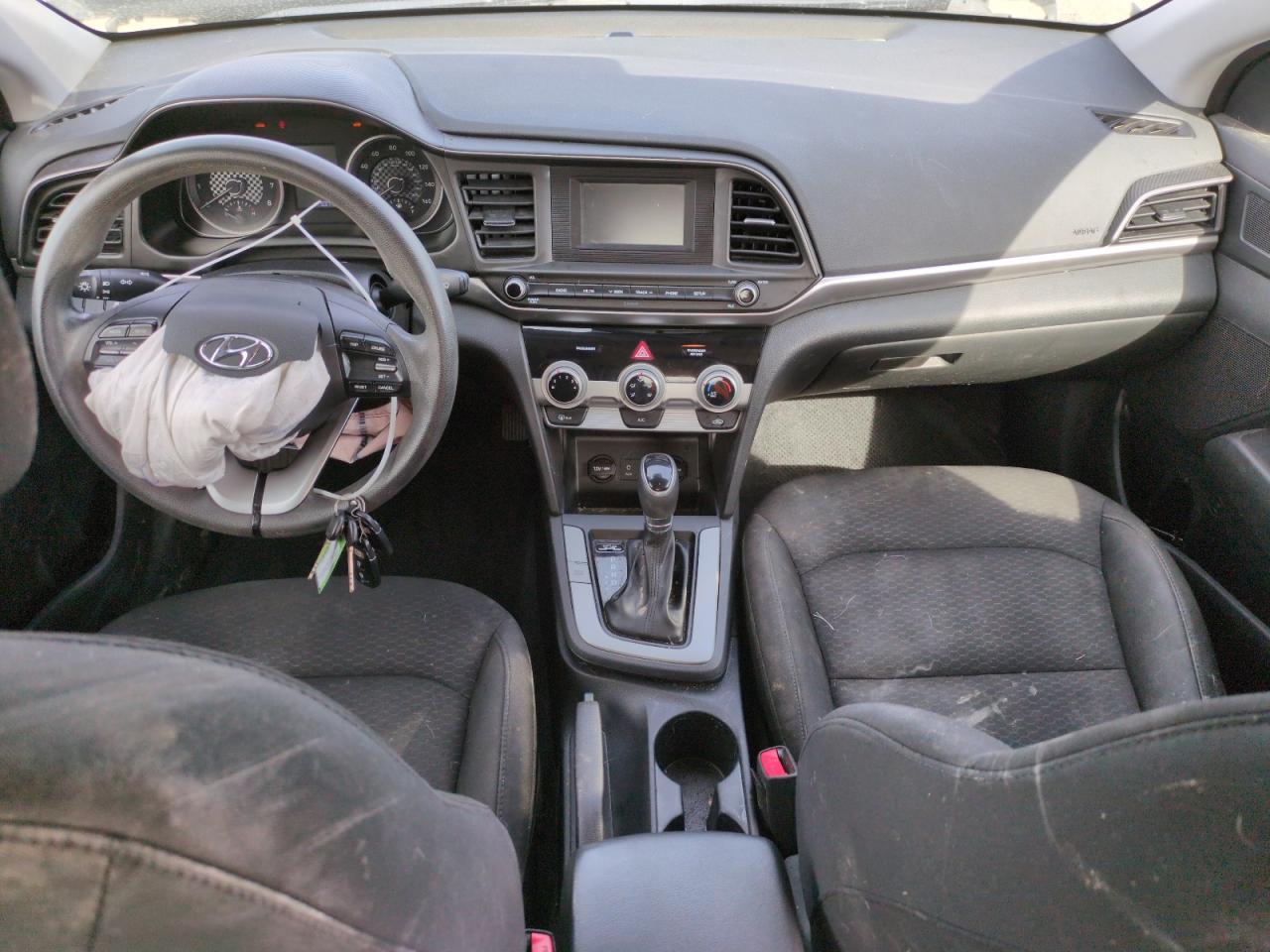 2019 Hyundai Elantra Se VIN: 5NPD74LF7KH417559 Lot: 52741685