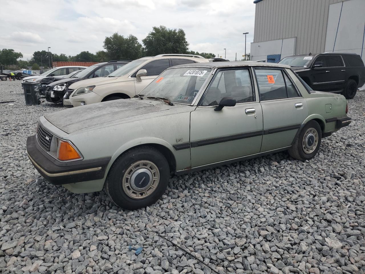 1981 Mazda 626 იყიდება Apopka-ში, FL - Water/Flood