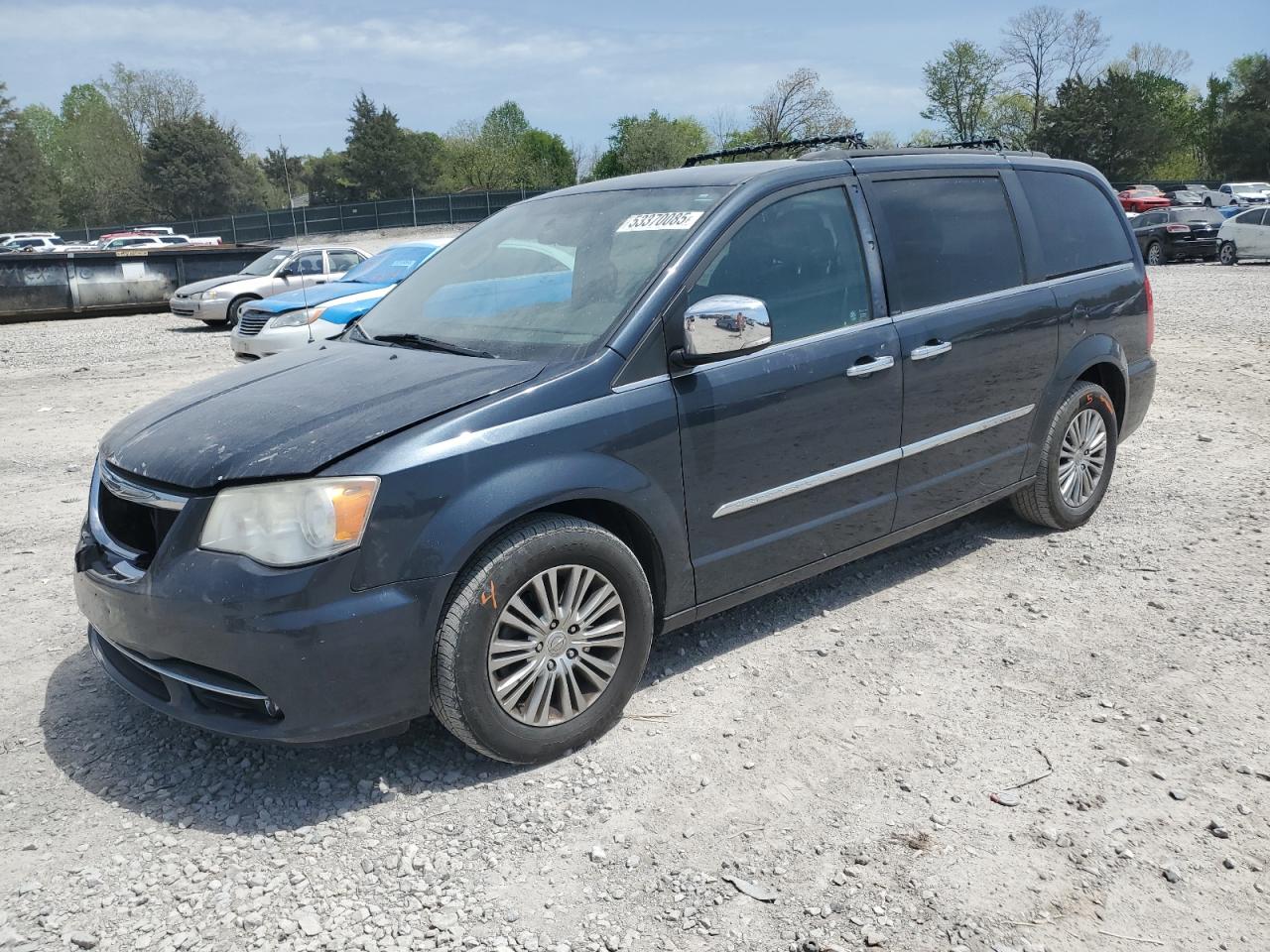 2013 Chrysler Town & Country Touring L იყიდება Madisonville-ში, TN - Front End