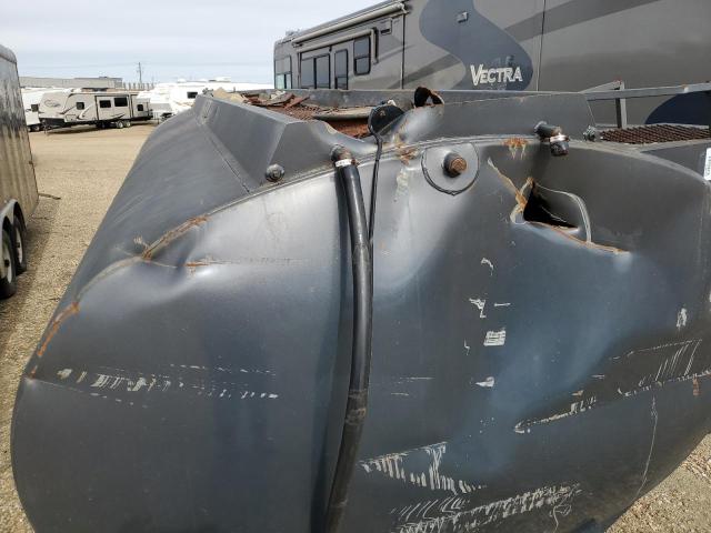 2000 OTHER HEAVY EQUIPMENT TANK