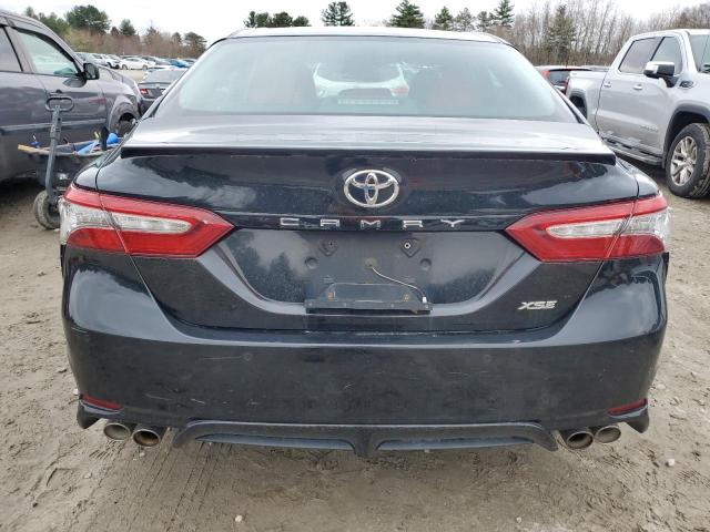  TOYOTA CAMRY 2018 Czarny