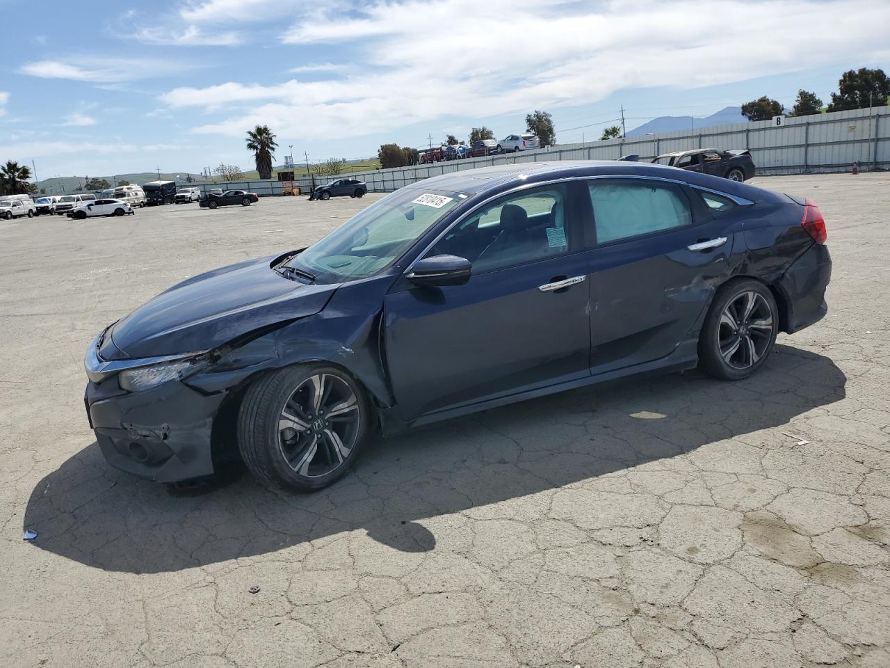 2017 Honda Civic Touring იყიდება Martinez-ში, CA - All Over